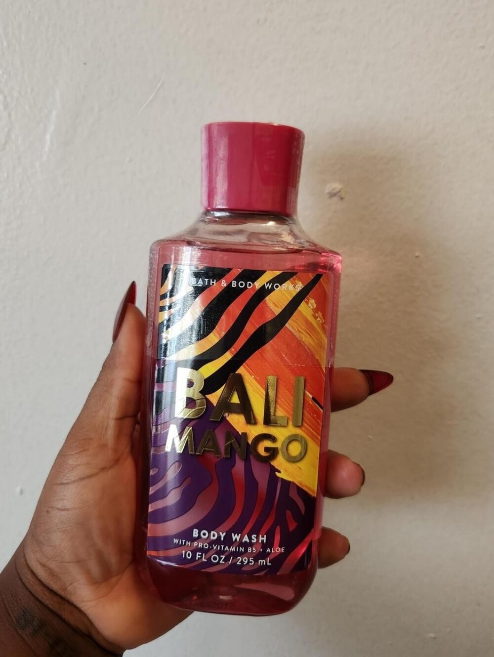 Bath & Body Works Bali Mango body wash with pro-vitamin B5 and aloe